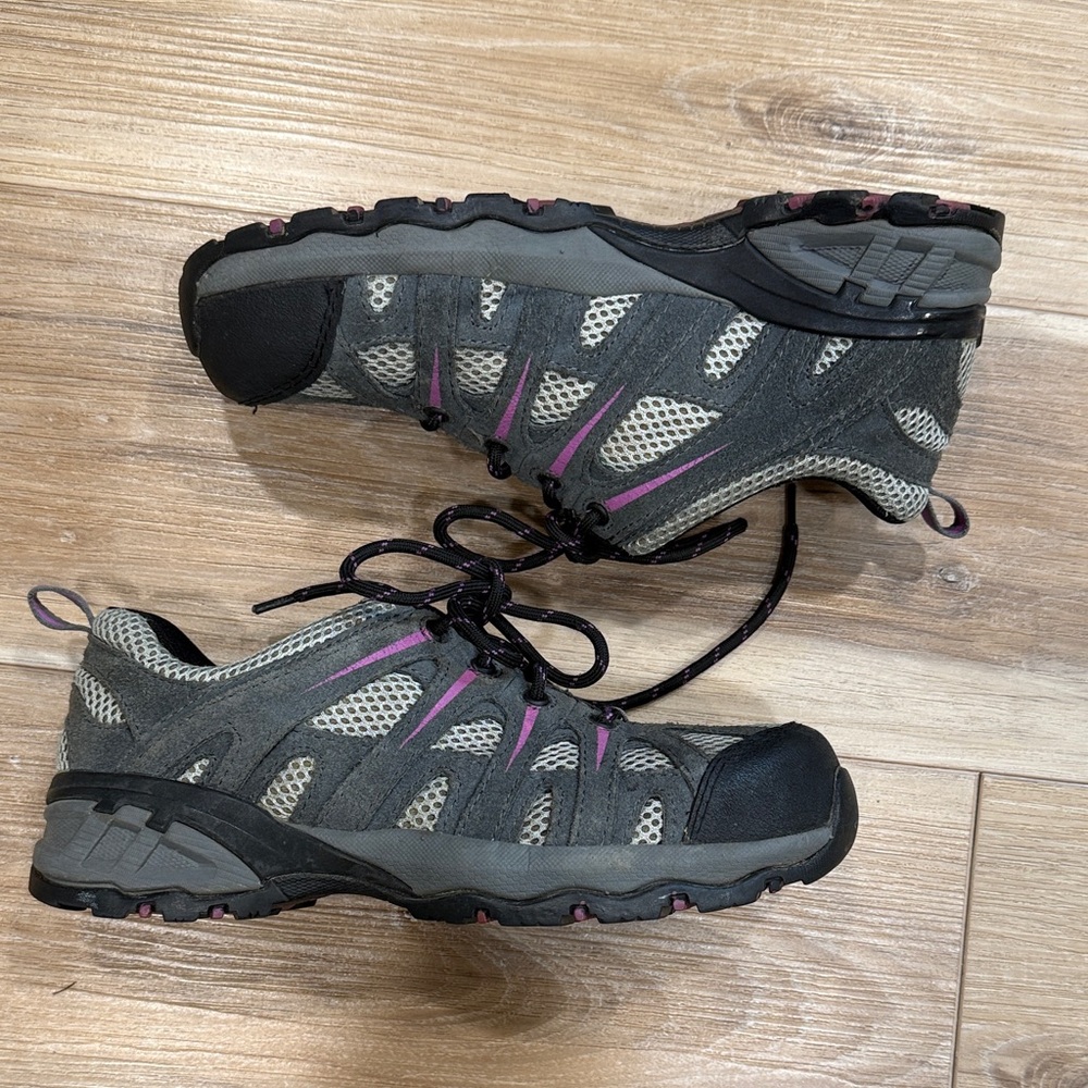 Nautilus Women's Composite Toe Athletic Work Shoes N1754